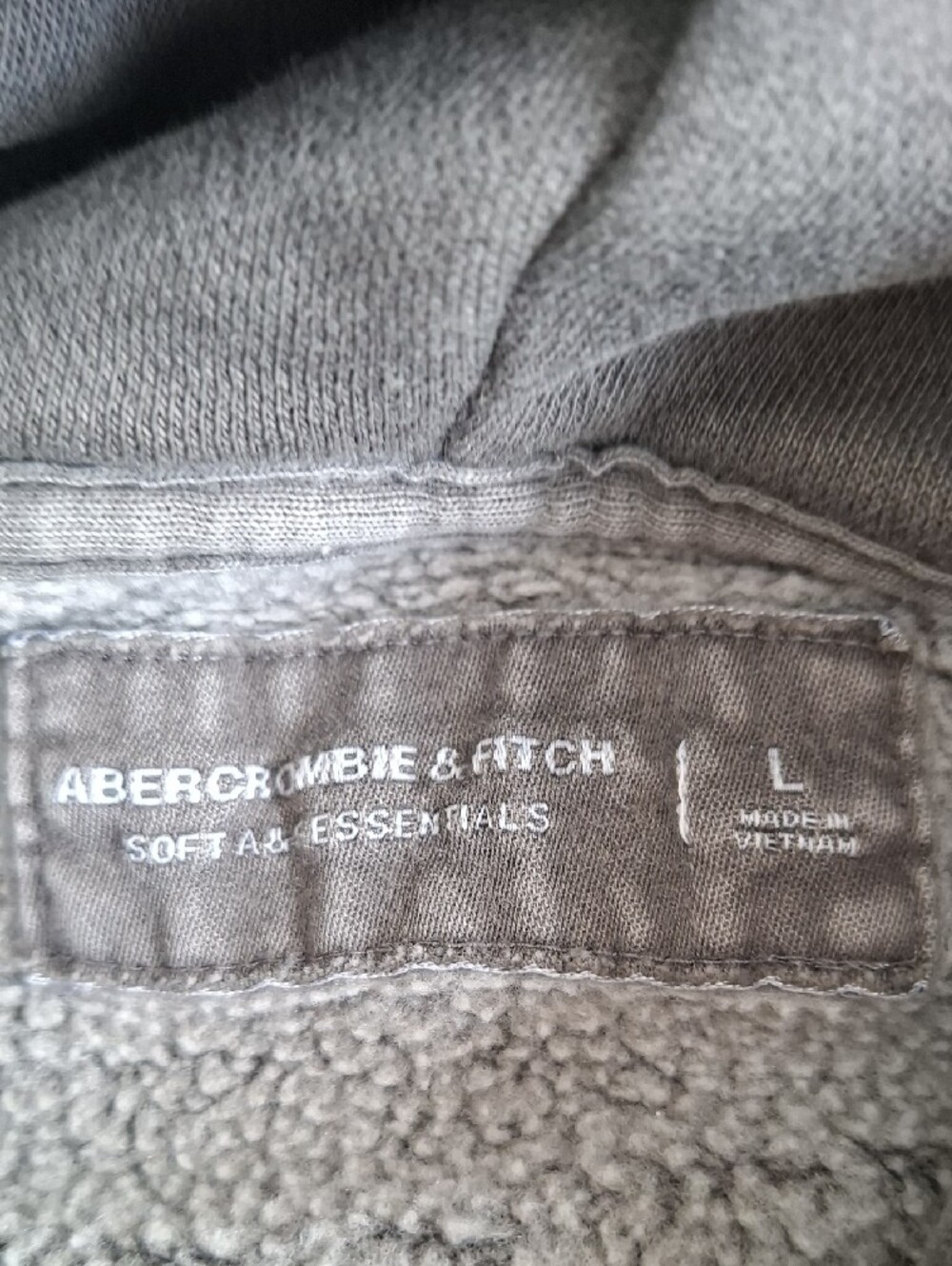 Abercrombie & Fitch Men's Hooded Pullover Sweatshirt in Faded Gray - Picture 3 of 4